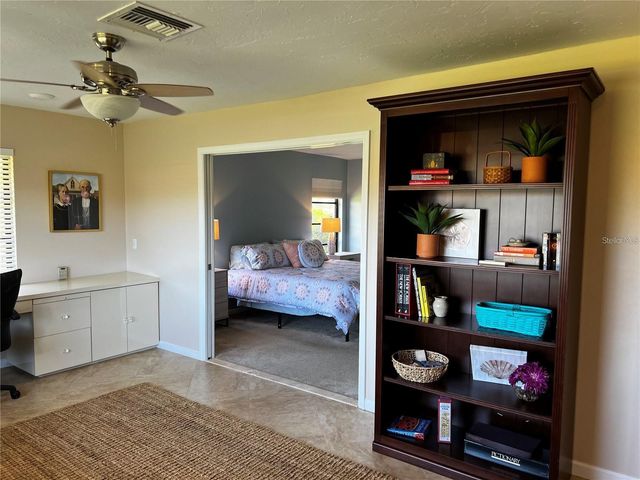 5581 GOLF POINTE DRIVE, Sarasota, FL 34243