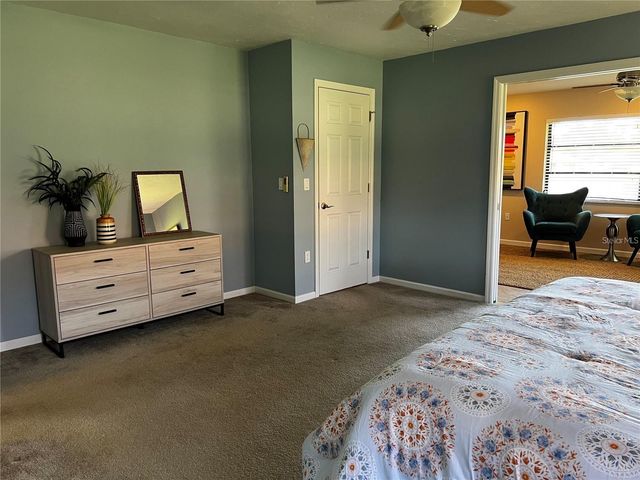 5581 GOLF POINTE DRIVE, Sarasota, FL 34243