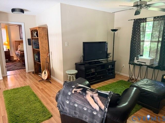 3020 Chartwood Dr, Sandston, VA 23150