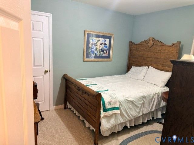 3020 Chartwood Dr, Sandston, VA 23150