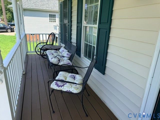 3020 Chartwood Dr, Sandston, VA 23150