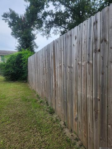 4135 Mohican St, Baton Rouge, LA 70805