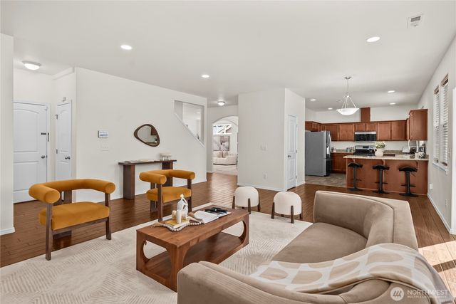 1336 E 51, Tacoma, WA 98404