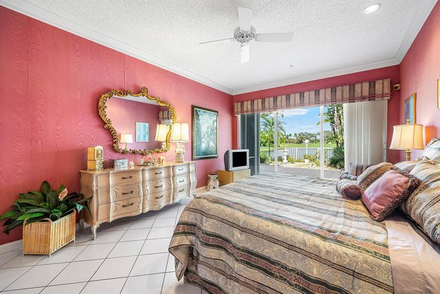 5791 Bridleway Circle, Boca Raton, FL 33496