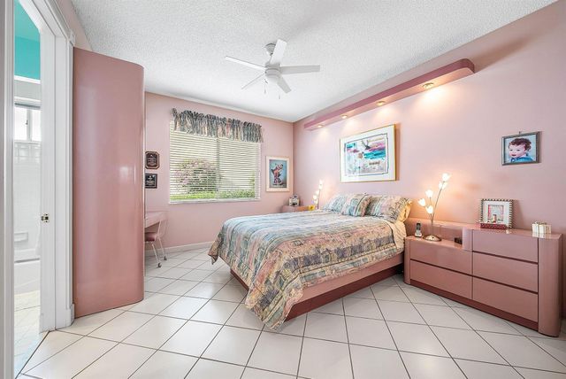 5791 Bridleway Circle, Boca Raton, FL 33496