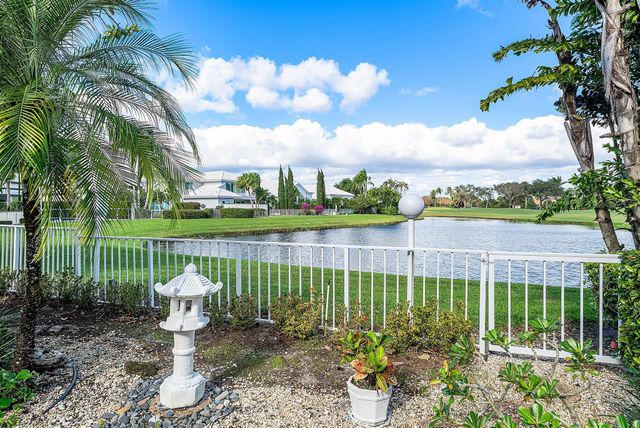 5791 Bridleway Circle, Boca Raton, FL 33496