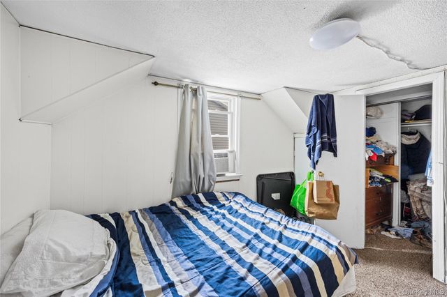 282 Caryl Drive, Lawrence, NY 11559