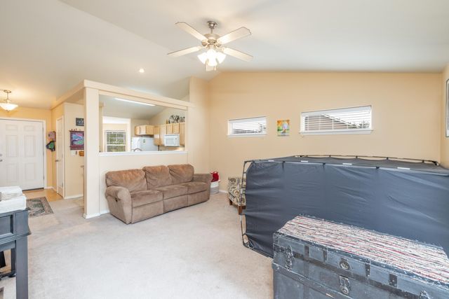 1720 W BRIAR Ln, Spokane, WA 99208