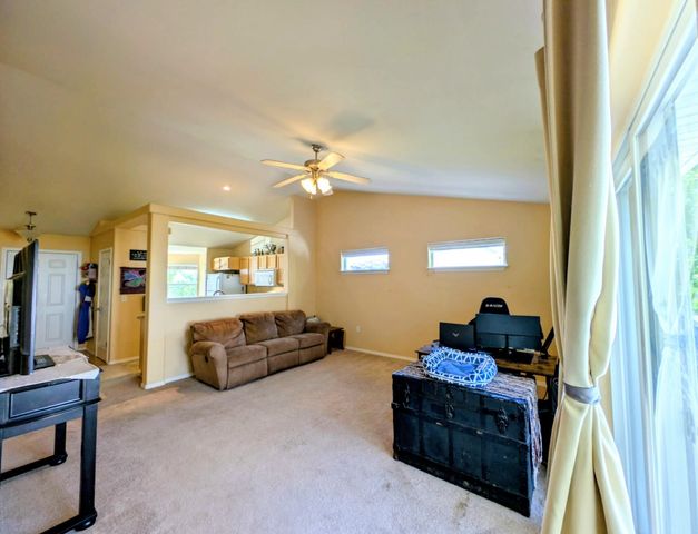 1720 W BRIAR Ln, Spokane, WA 99208