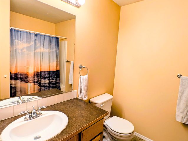 1720 W BRIAR Ln, Spokane, WA 99208