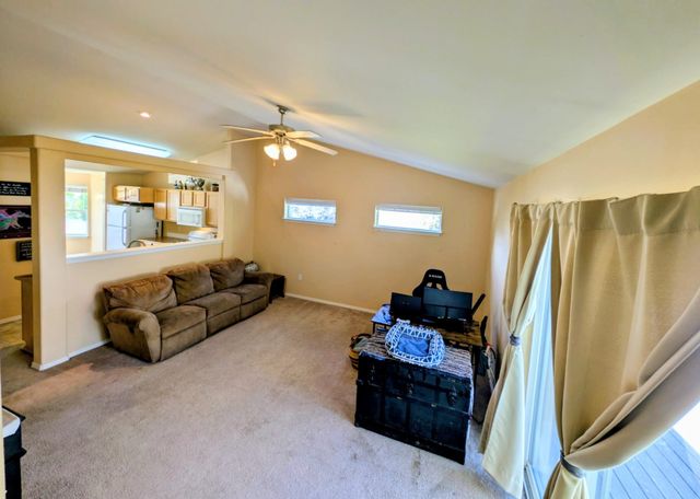 1720 W BRIAR Ln, Spokane, WA 99208
