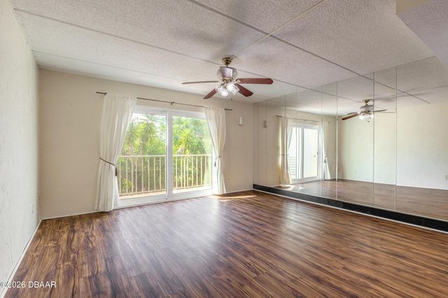 144 S Halifax Ave Apt 8, Daytona Beach, FL 32118