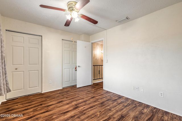 144 S Halifax Ave Apt 8, Daytona Beach, FL 32118
