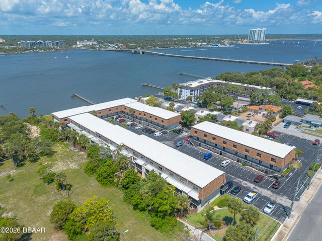 144 S Halifax Ave Apt 8, Daytona Beach, FL 32118