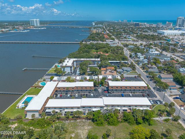 144 S Halifax Ave Apt 8, Daytona Beach, FL 32118