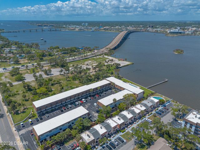 144 S Halifax Ave Apt 8, Daytona Beach, FL 32118