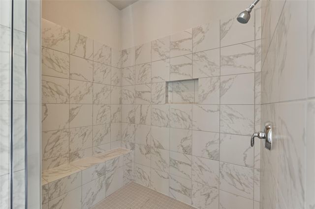 1716 Encino Boulevard, Conroe, TX 77304