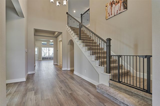 1716 Encino Boulevard, Conroe, TX 77304