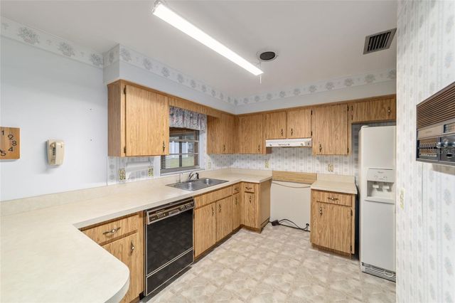 10496 SE SUNSET HARBOR ROAD, Summerfield, FL 34491