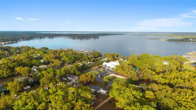 10496 SE SUNSET HARBOR ROAD, Summerfield, FL 34491