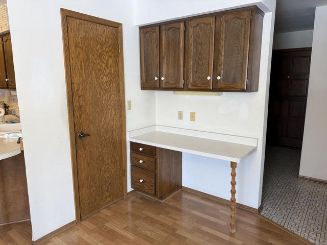 10872 N San Marino DRIVE, Mequon, WI 53092