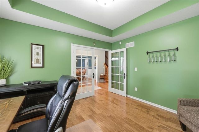 2905 SW Shrout Creek Drive, Blue Springs, MO 64015