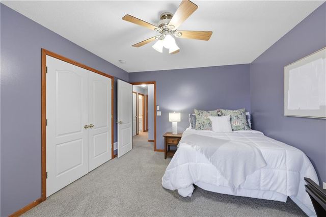 2905 SW Shrout Creek Drive, Blue Springs, MO 64015