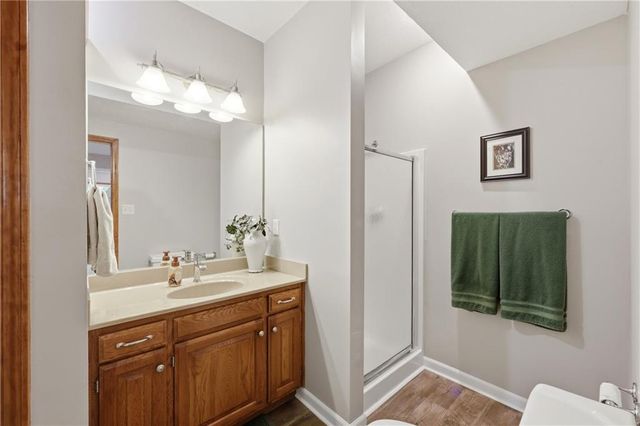 2905 SW Shrout Creek Drive, Blue Springs, MO 64015