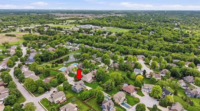 2905 SW Shrout Creek Drive, Blue Springs, MO 64015