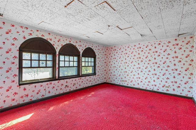 511 Highland Avenue, Waxahachie, TX 75165