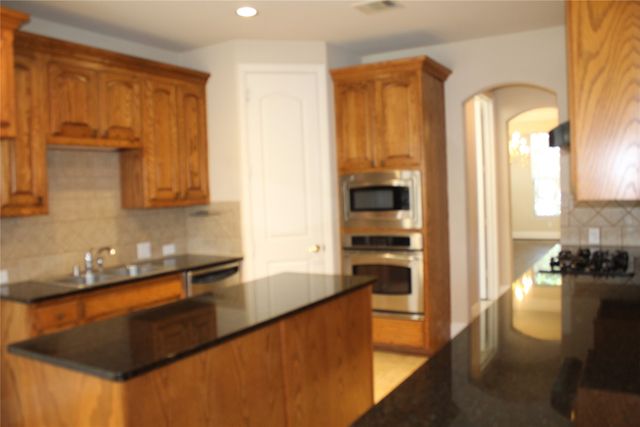3605 Leanne Drive, Flower Mound, TX 75022