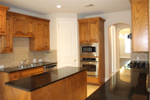 3605 Leanne Drive, Flower Mound, TX 75022