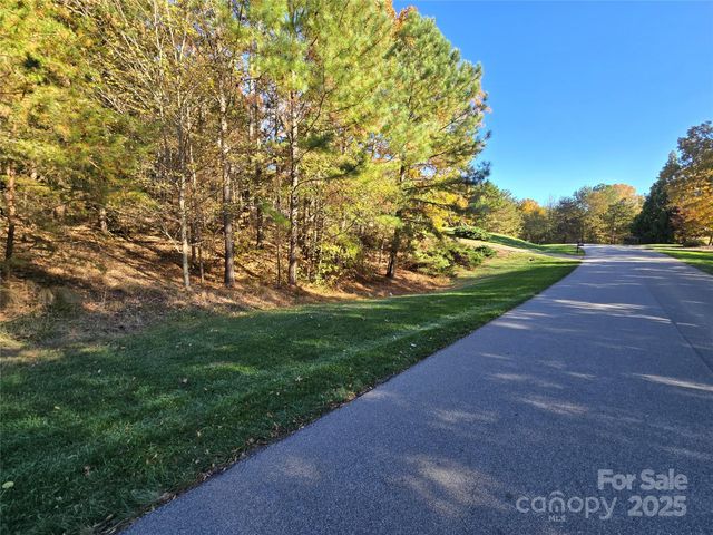 176 Mallard Drive, Badin Lake, NC 28127