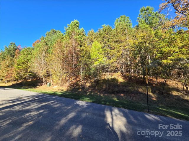 176 Mallard Drive, Badin Lake, NC 28127