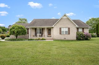 158 Courtnea Ln, Manchester, TN 37355