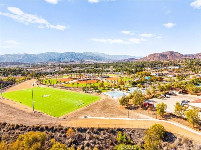 52988 Astrid, Lake Elsinore, CA 92532