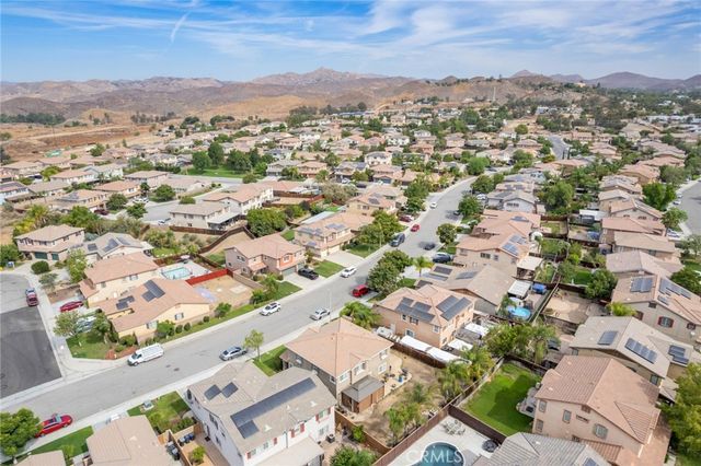 52988 Astrid, Lake Elsinore, CA 92532