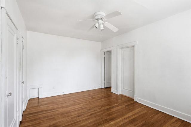 3011-3013 Pioneer Ave, Brookline, PA 15226