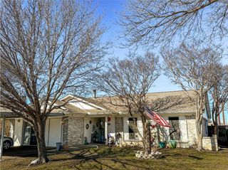 1324 N Creek Drive, Saginaw, TX 76179