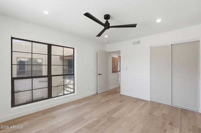 8344 N 21ST Drive I211, Phoenix, AZ 85021