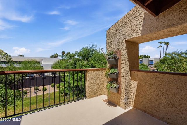 8344 N 21ST Drive I211, Phoenix, AZ 85021