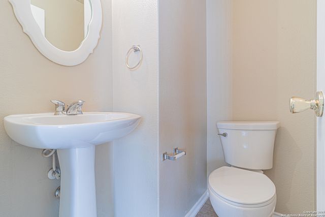 9518 Anderson Way, Converse, TX 78109