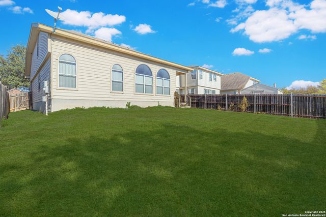 9518 Anderson Way, Converse, TX 78109