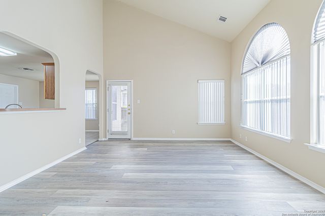 9518 Anderson Way, Converse, TX 78109