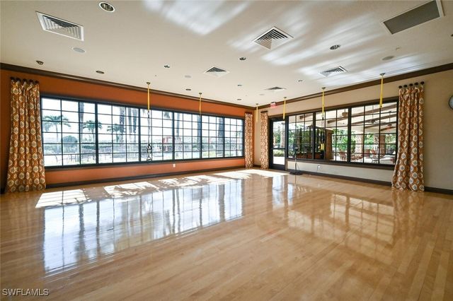 8332 Lucello TER N, Naples, FL 34114