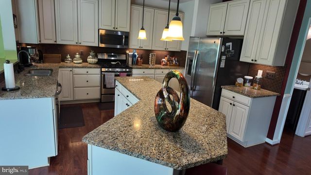 91 EISENTOWN DR, Lovettsville, VA 20180