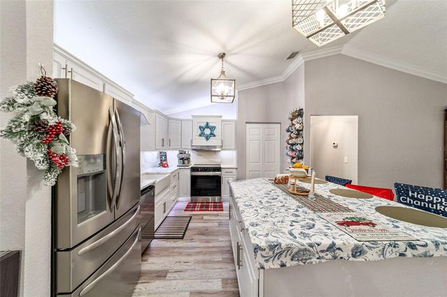 2745 SE 80TH STREET, Ocala, FL 34480