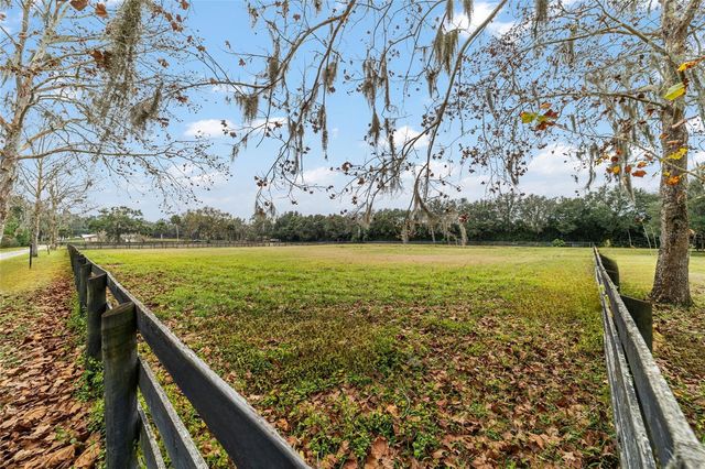 2745 SE 80TH STREET, Ocala, FL 34480