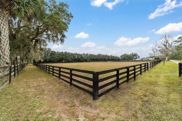 2745 SE 80TH STREET, Ocala, FL 34480