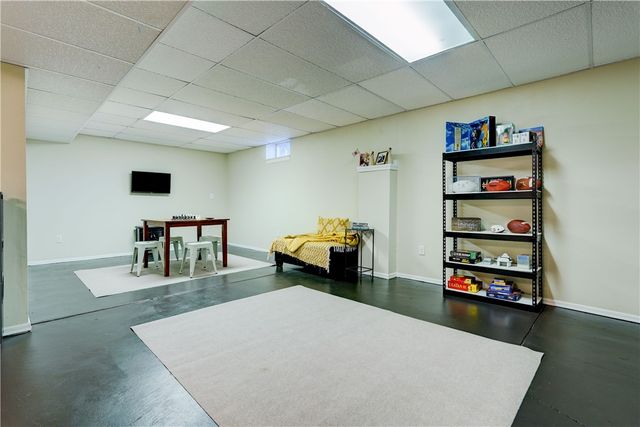 55 Cassandra Circle, Chili, NY 14428